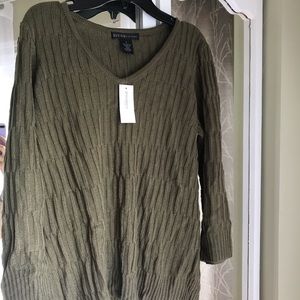 Sweater(dress barn)